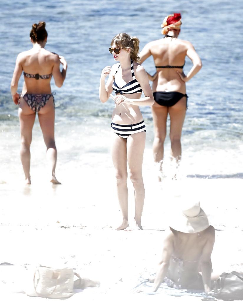 10P Taylor swift beach