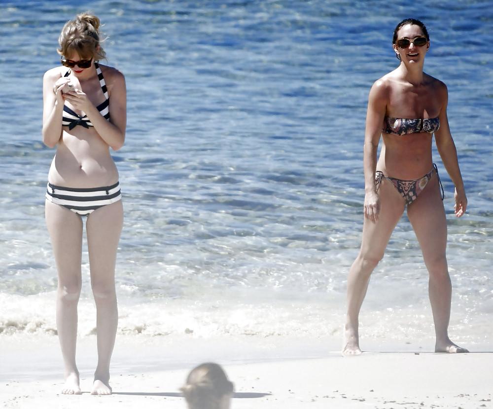 10P Taylor swift beach