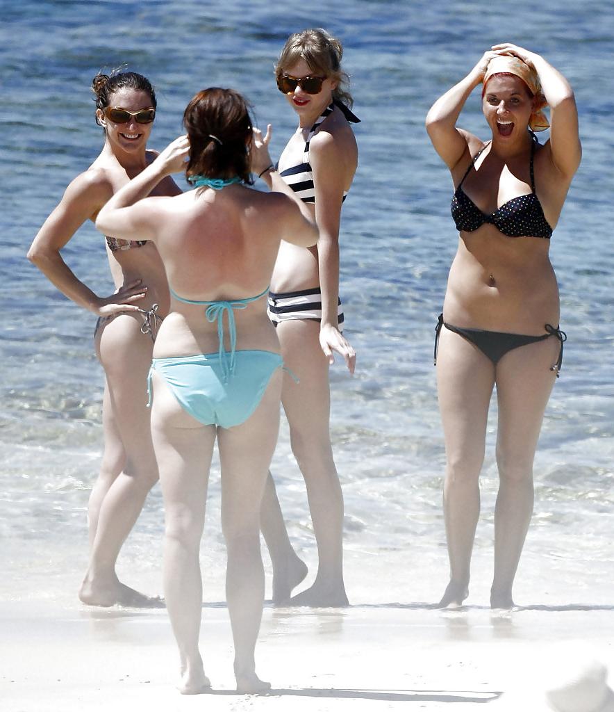 10P Taylor swift beach