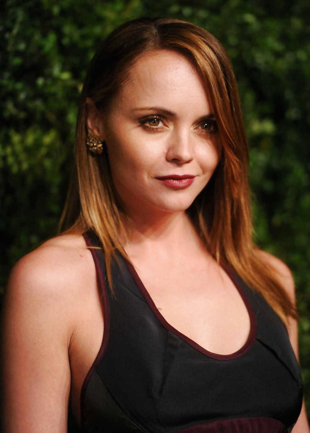 25P Fap Happy Celebs