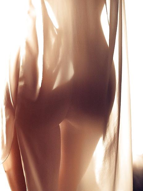 25P Girls in see through 4