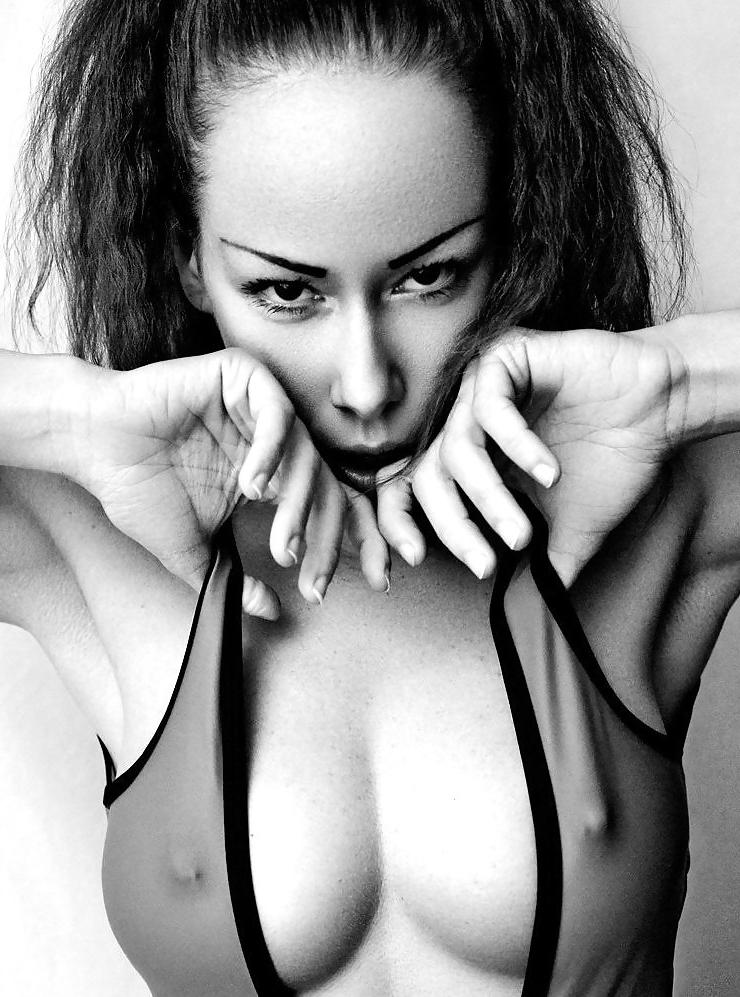 25P Girls in see through 4
