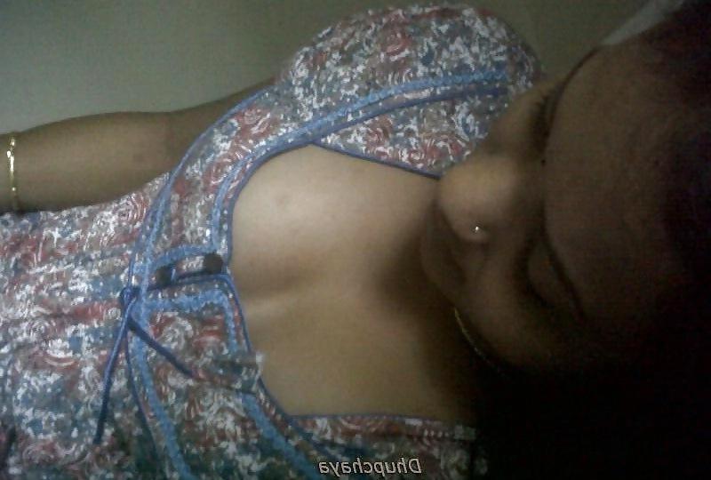 12P Desi Kannada Aunty Night Show