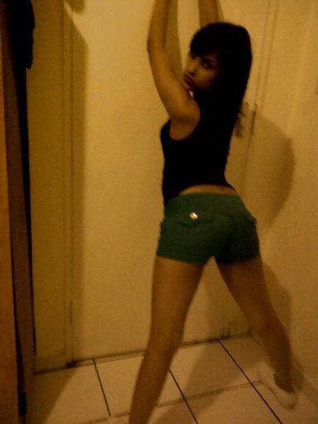 25P Desi Girl Sanjana