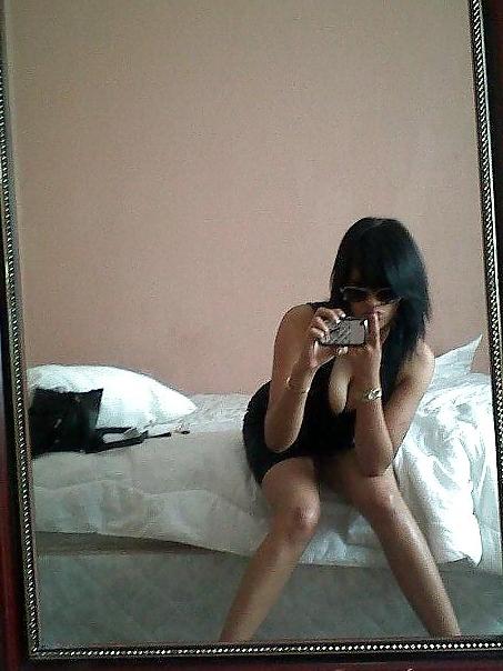 25P Desi Girl Sanjana