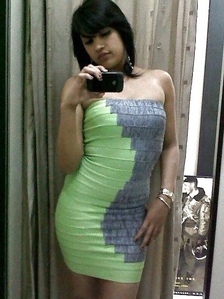 25P Desi Girl Sanjana