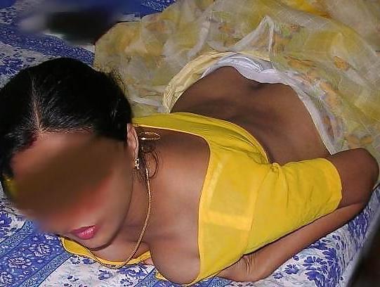 18P LAXMI AUNTY-INDIAN DESI PORN SET 3.4