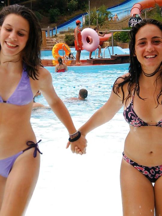 25P HORNY YOUNG TEENS CAMELTOES AND SEE THRU - COMMENT