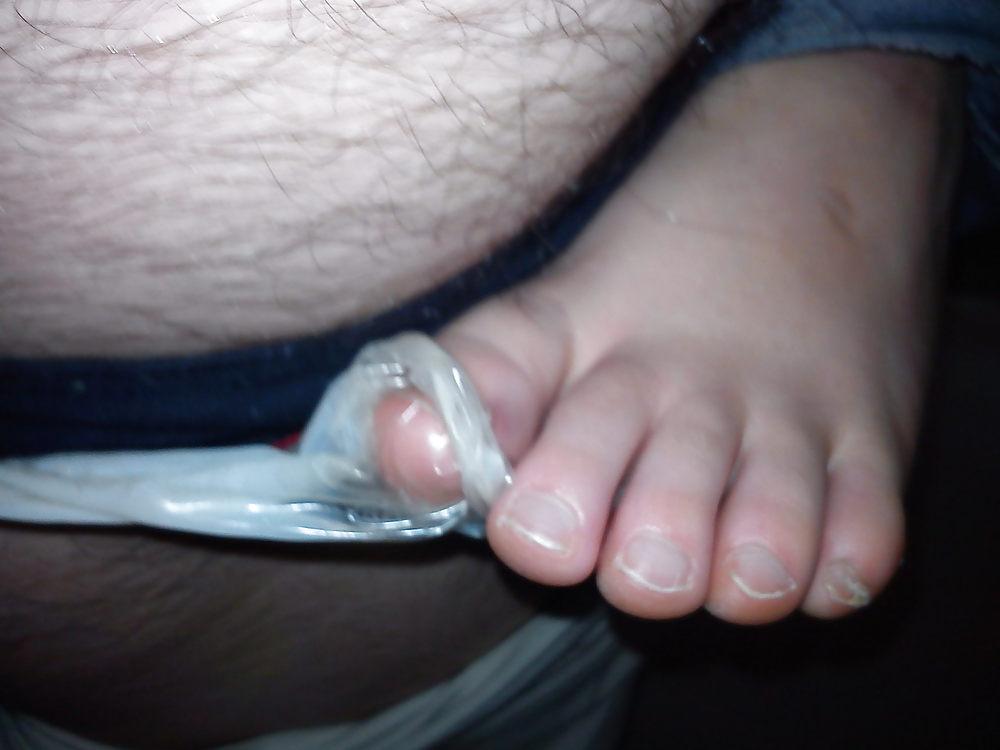 22P Used condom and exgf's feet