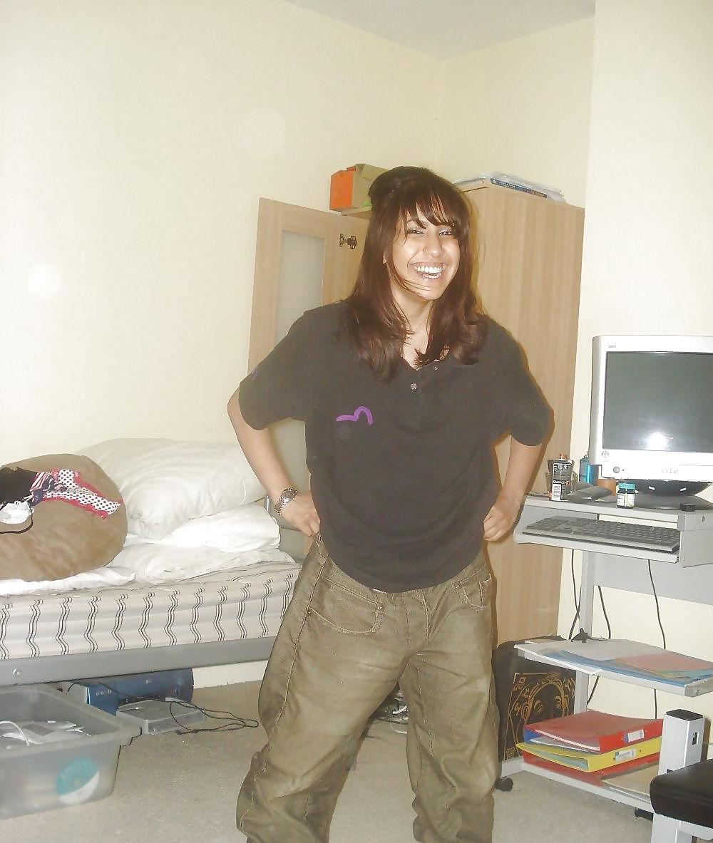 10P My DESI girl Tanya.