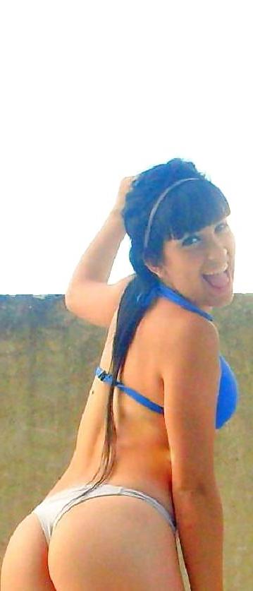 25P Beautiful ladies through the web