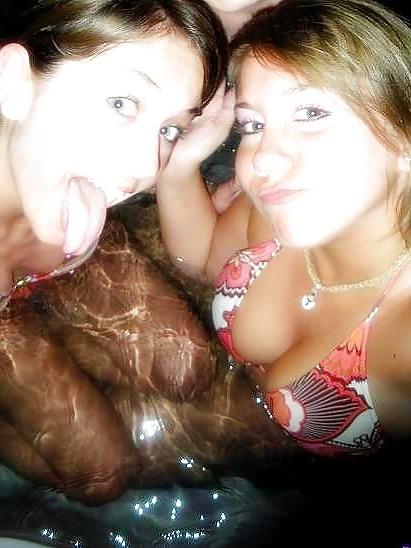 25P Beautiful ladies through the web