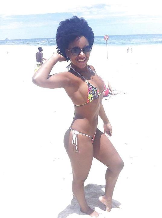 25P Brazilian Beach Dreams 1