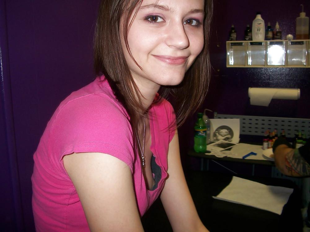 25P Oops, teen downblouse nips