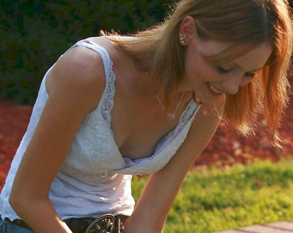 25P Oops, teen downblouse nips