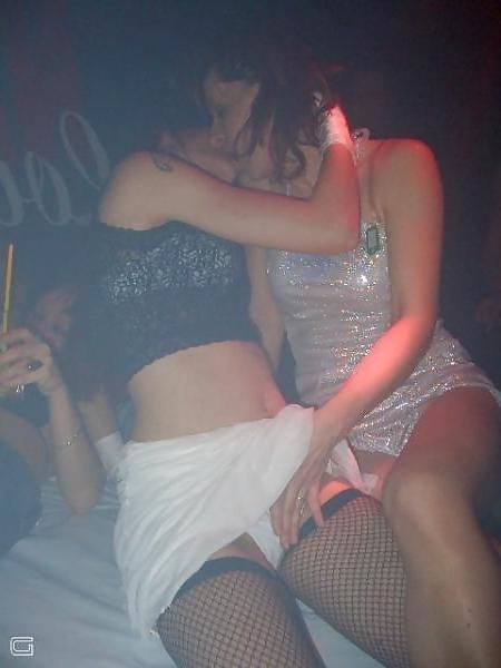 16P Kissing Gals Make Me Hard
