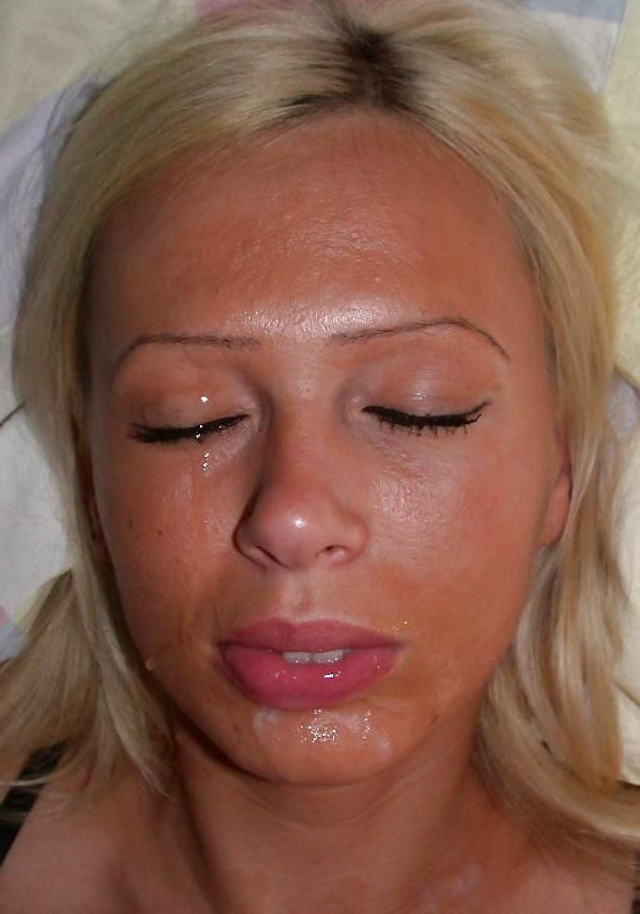 25P BLOWJOB & CUMSHOT - Sarah