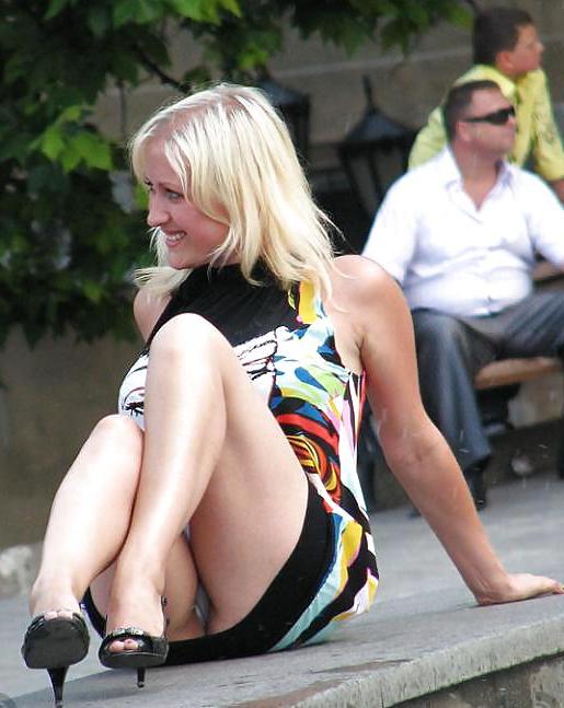 25P Real Upskirt - 2
