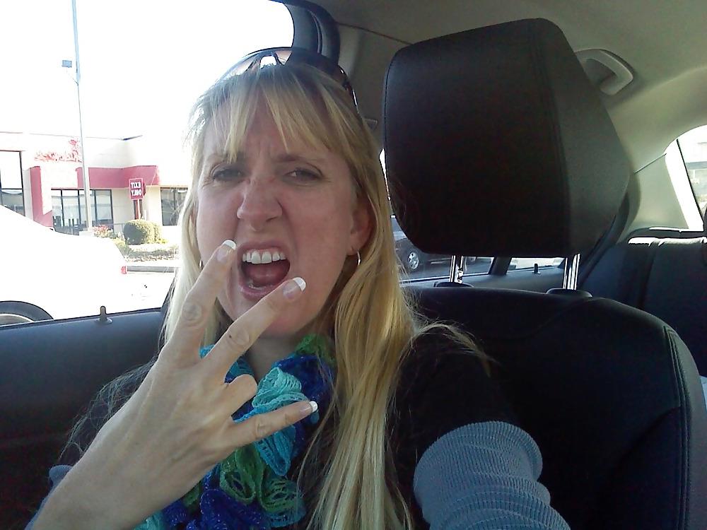 24P Slim Blonde MILF Self Pics