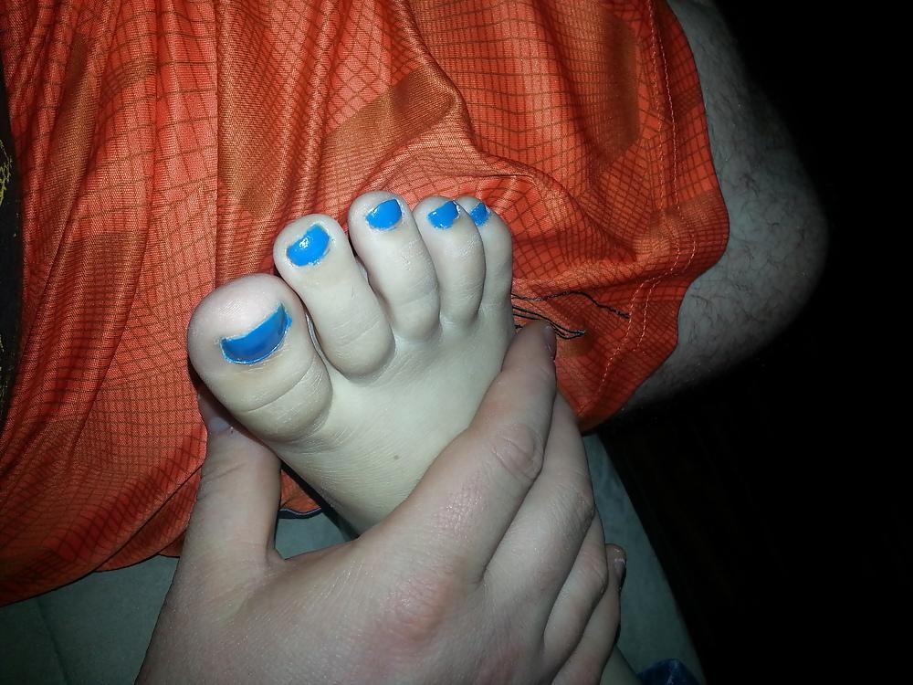25P Footjob #2
