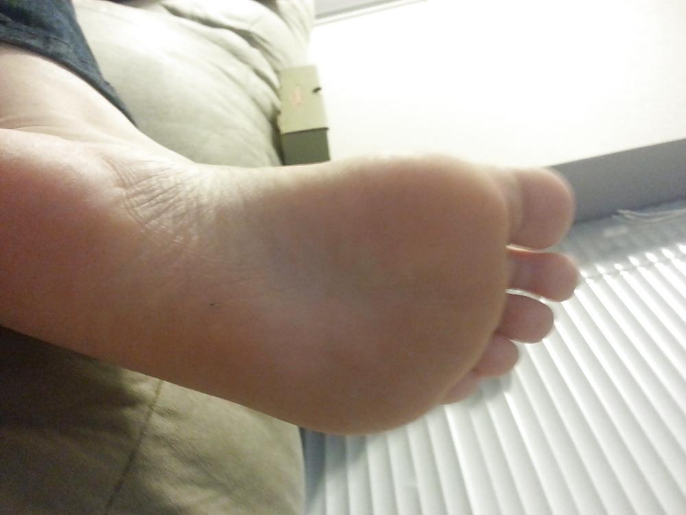 25P Footjob #2