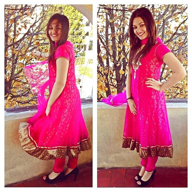 25P Desi beauty in SILK 2