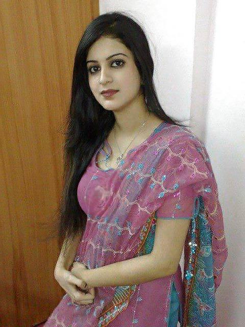 25P Desi beauty in SILK 2