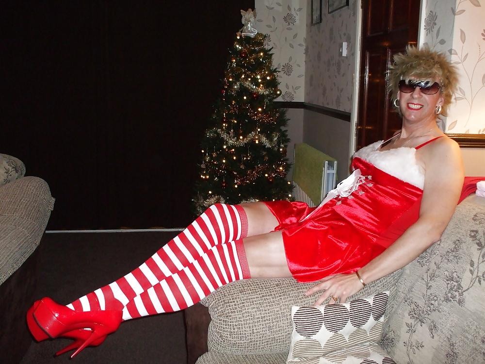 20P Happy Sissy Christmas