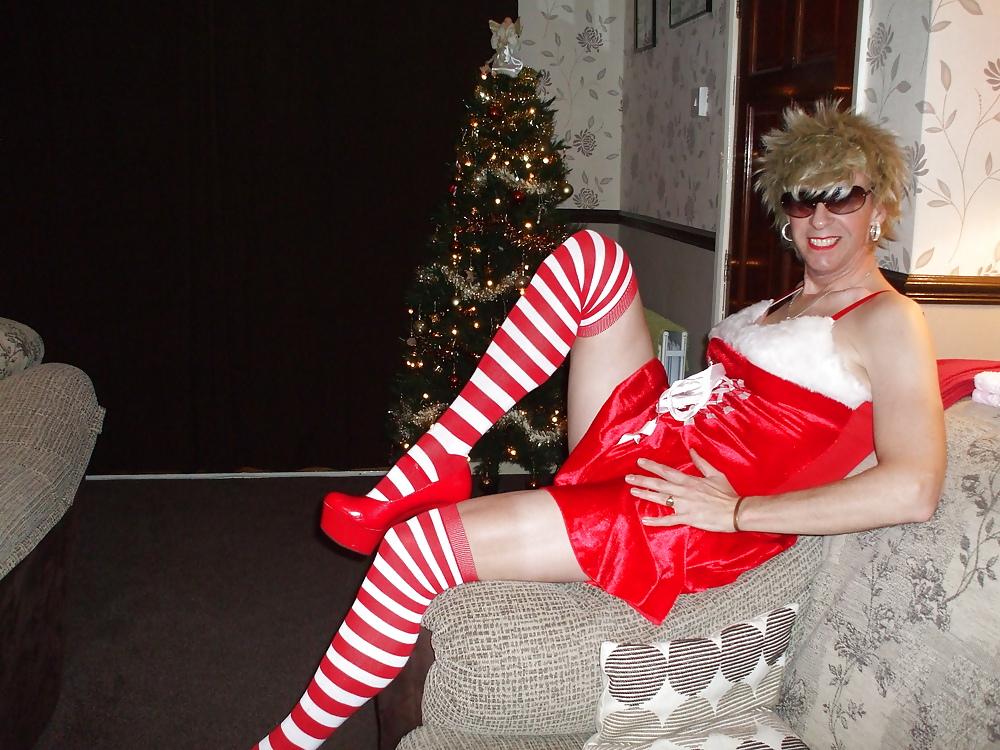 20P Happy Sissy Christmas
