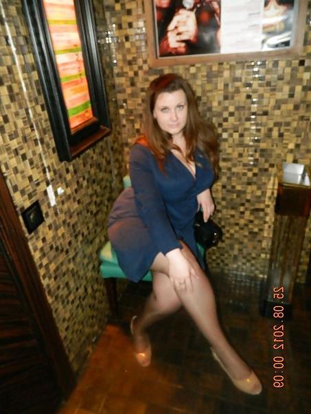 8P Busty Russian Woman 315