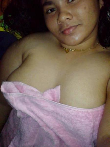 5P Nice Busty Amateur 