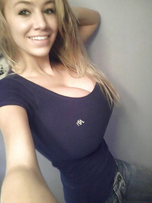 25P Downblouse