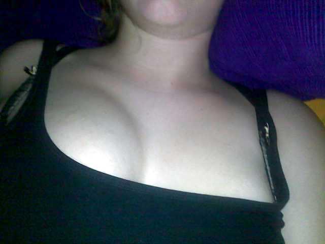 25P Downblouse