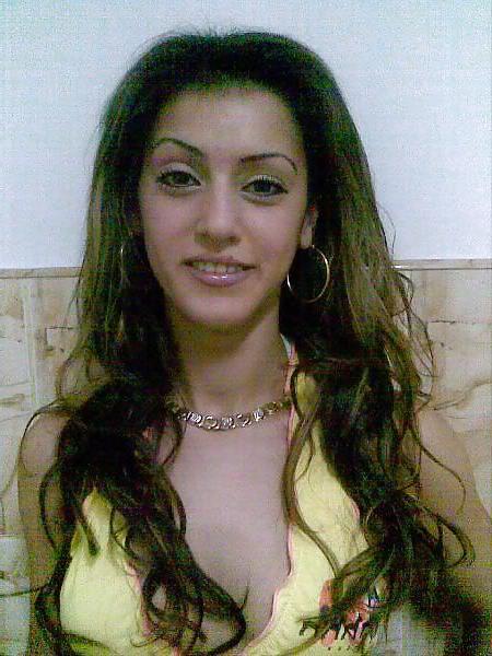 25P Arab Girls 13