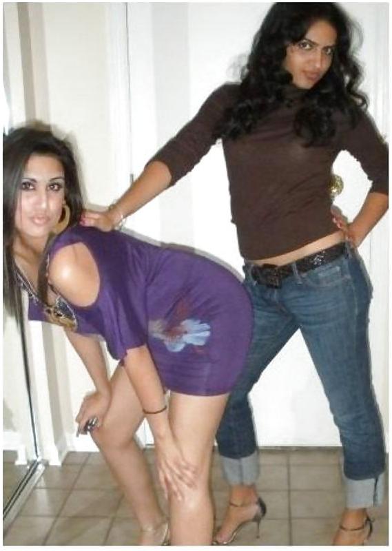 25P Arab Girls 13