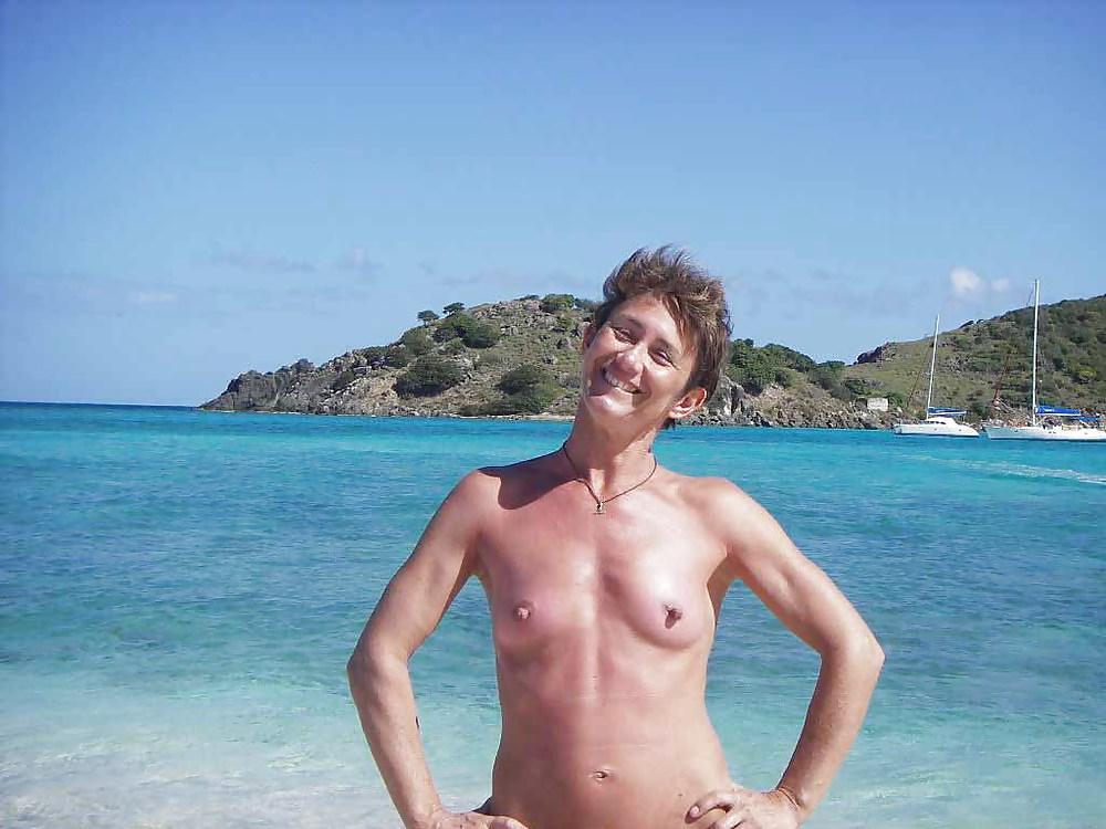 25P The beach 39