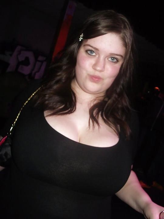 20P Not naked busty facebook women 2.