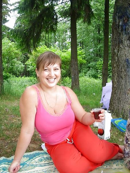 18P Busty Russian Woman 424