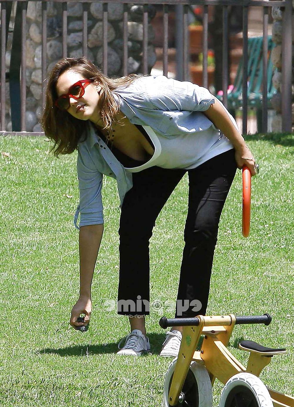 25P Jessica Alba - Sexiest Woman Ever