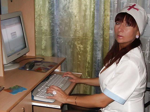 20P Busty Russian Woman 1513