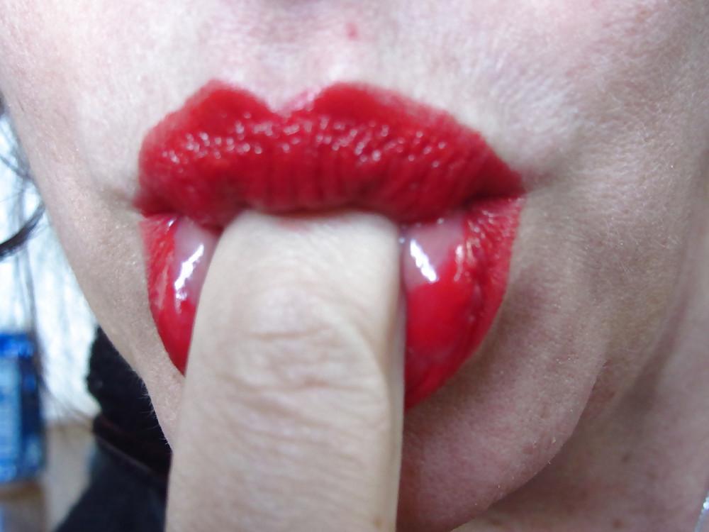 10P Big red lips on my cock
