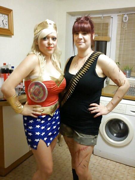 9P Halloween + pole + random
