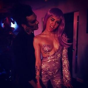 7P Happy Halloween from Lil Miley Kim