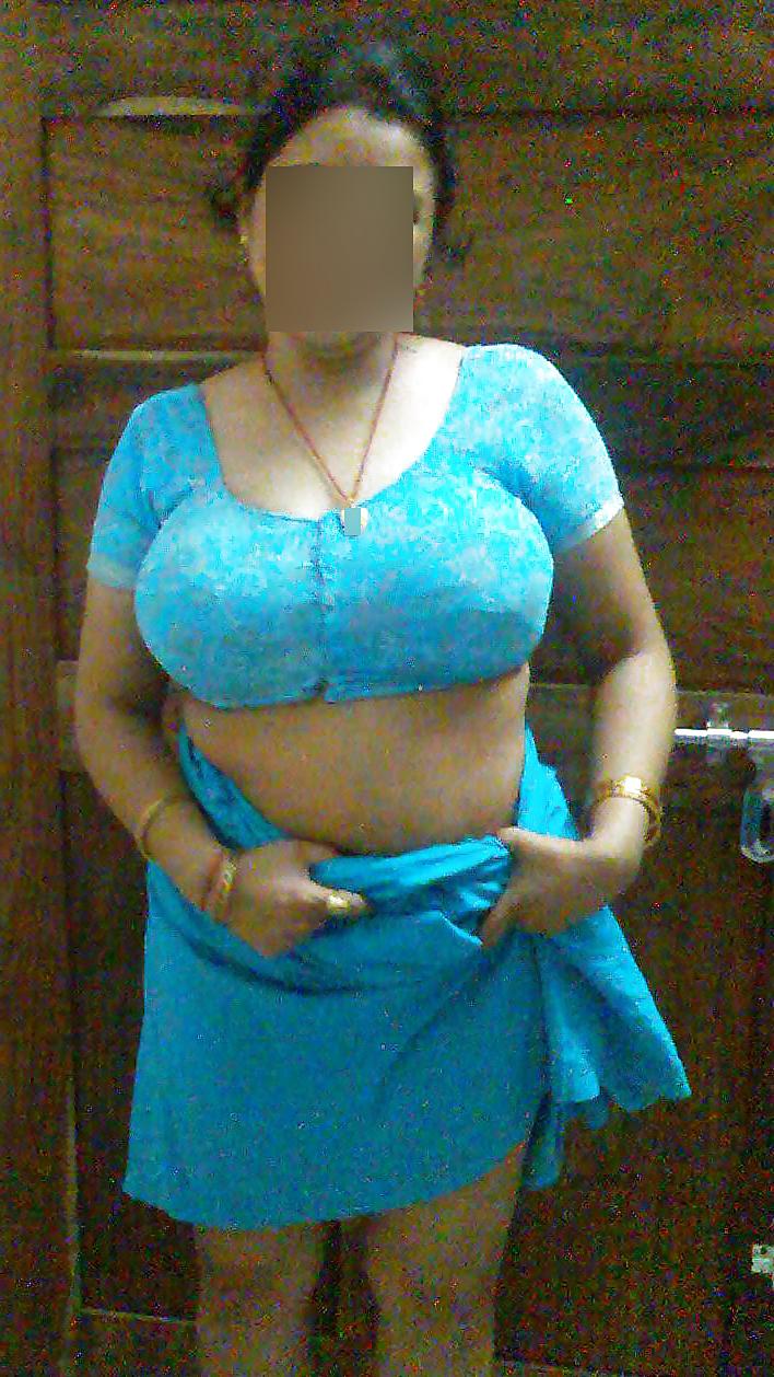 25P Desi Housewife