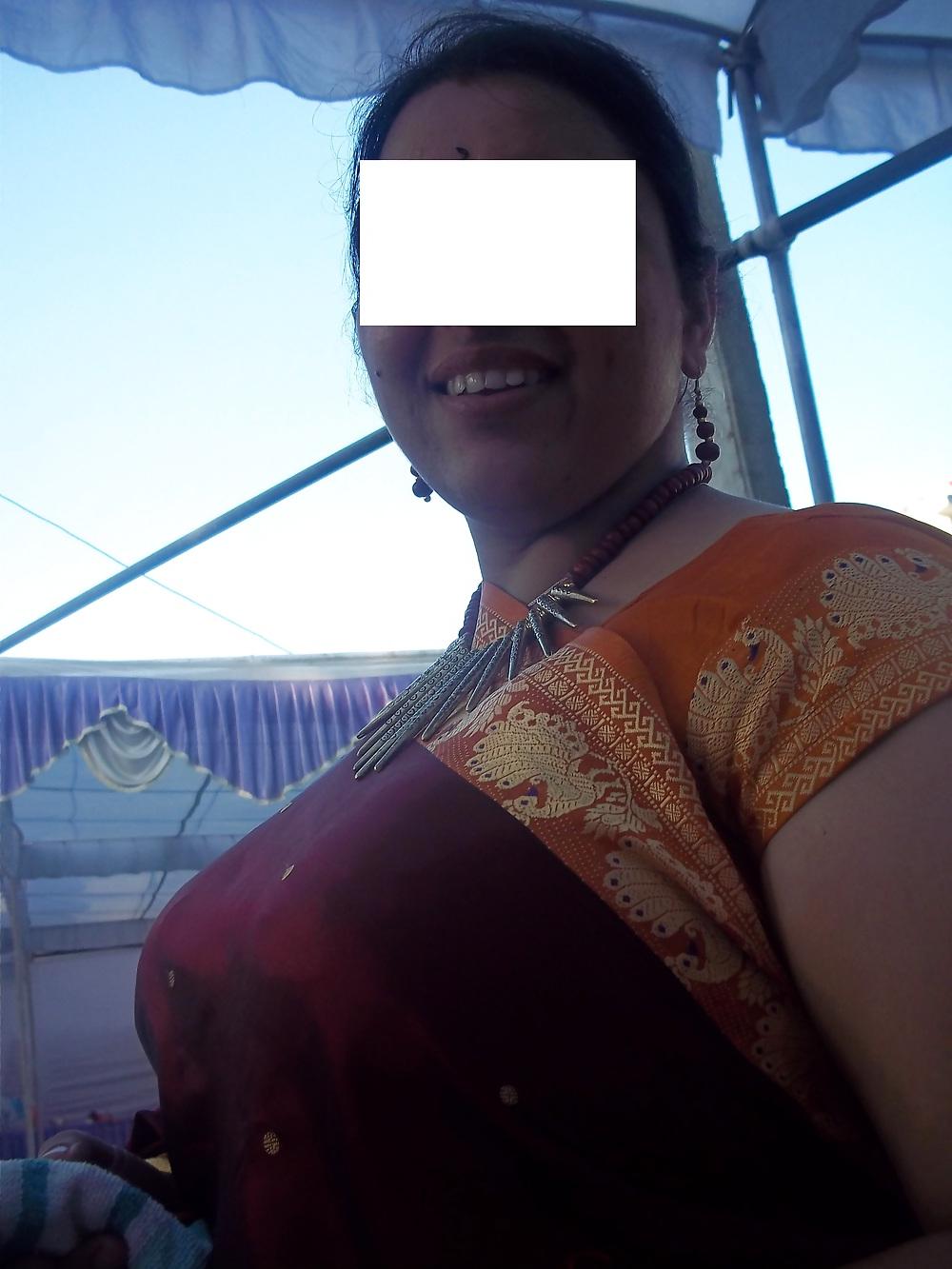 25P Desi Housewife