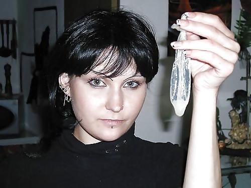 25P Sucking the Rubber Oyster - Condom Fun