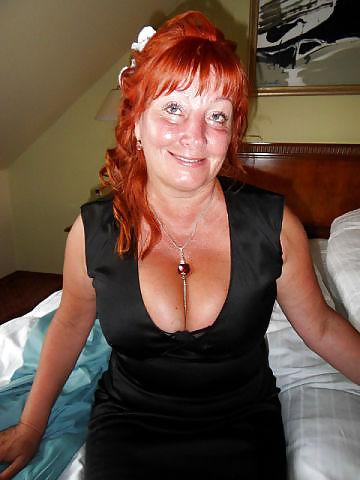 16P Busty Russian Woman 1440