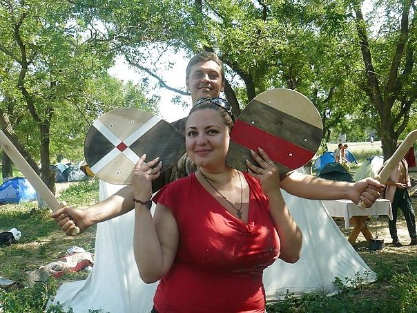 13P Busty Russian Woman 518
