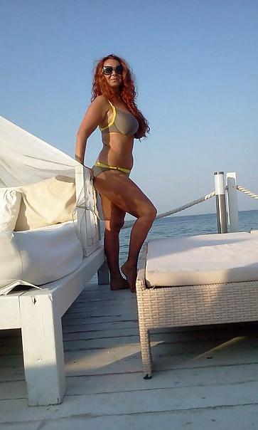 18P Busty Russian Woman 1410