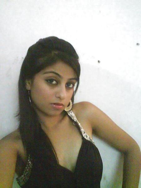 25P Desi girls